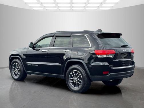 Diamond Black 2017 Jeep Grand Cherokee Limited