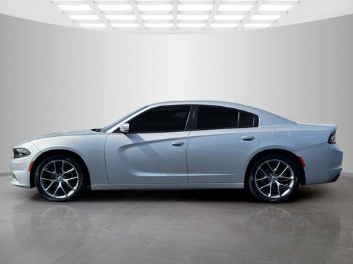 Triple Nickel Clearcoat 2022 Dodge Charger SXT