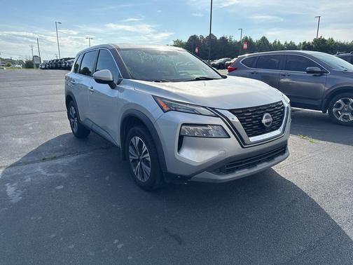 Brilliant Silver Metallic 2022 Nissan Rogue SV