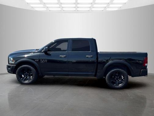 Diamond Black 2021 RAM 1500 Classic SLT