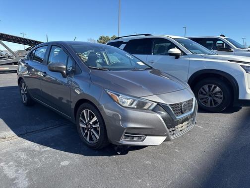 2021 Nissan Versa 1.6 SV