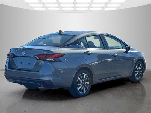 2021 Nissan Versa 1.6 SV
