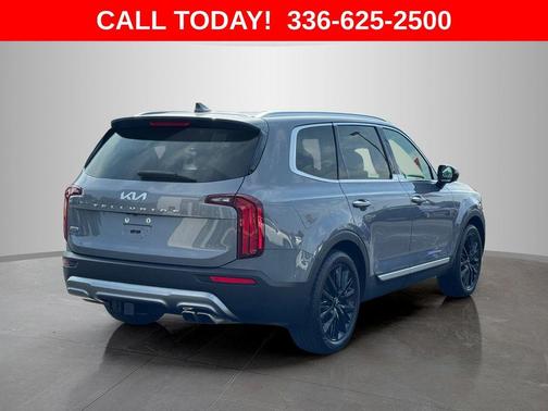 Everlasting Silver 2022 Kia Telluride SX