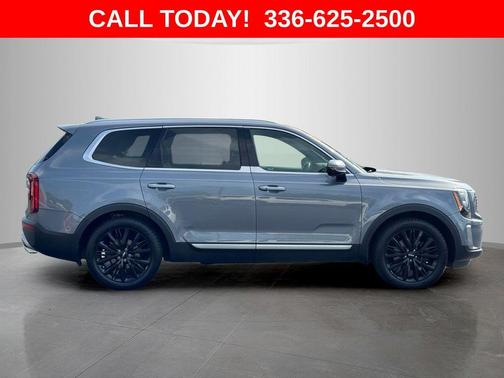 Everlasting Silver 2022 Kia Telluride SX