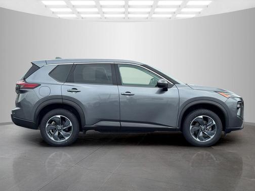 Gun Metallic 2025 Nissan Rogue SV