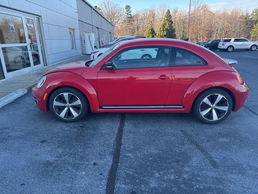 2012 Volkswagen Beetle 