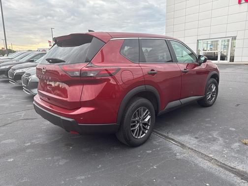 2024 Nissan Rogue S