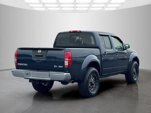 Arctic Blue Metallic 2019 Nissan Frontier SV