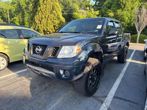 Arctic Blue Metallic 2019 Nissan Frontier SV