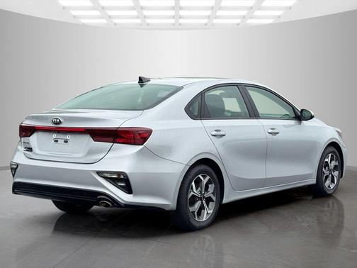 Silky Silver 2021 Kia Forte LXS