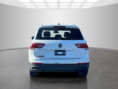 2024 Volkswagen Tiguan 2.0T Wolfsburg Edition