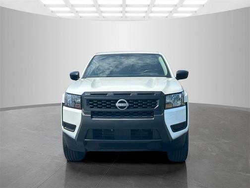2025 Nissan Frontier S