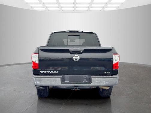 2019 Nissan Titan SV