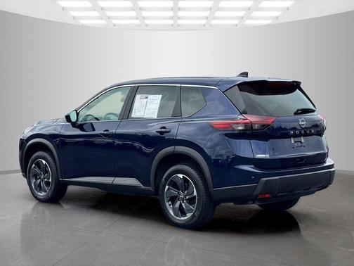 Deep Ocean Blue 2025 Nissan Rogue SV