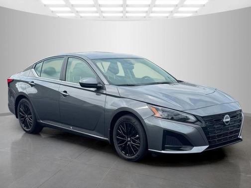 Gun Metallic 2026 Nissan Altima SV