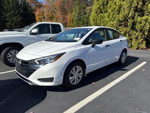 2025 Nissan Versa S