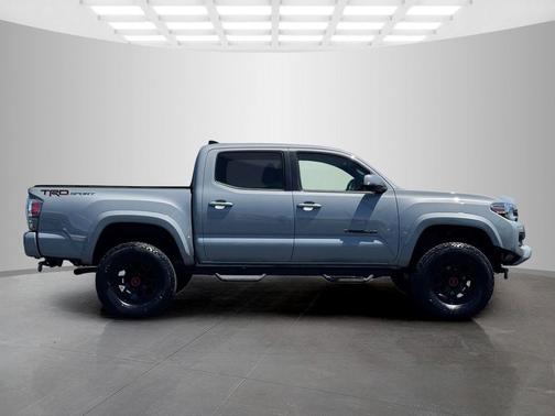 Cement 2021 Toyota Tacoma TRD Sport