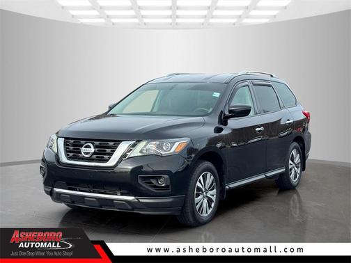 2019 Nissan Pathfinder S