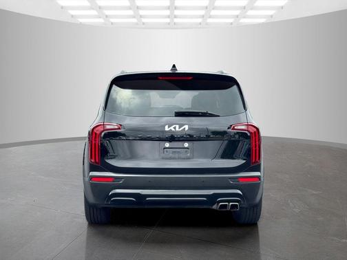Ebony Black 2022 Kia Telluride EX