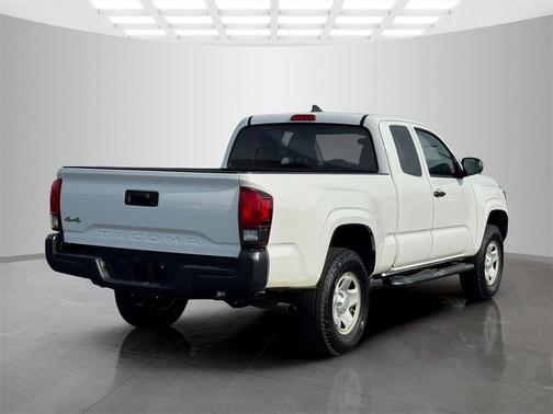 2019 Toyota Tacoma SR