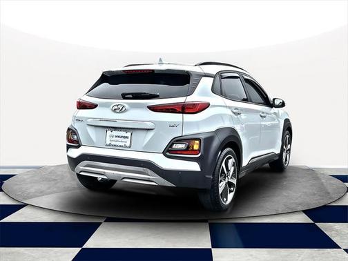 2023 Hyundai VENUE SE
