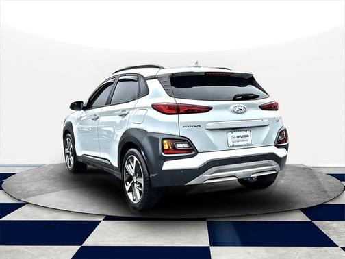 2023 Hyundai VENUE SE