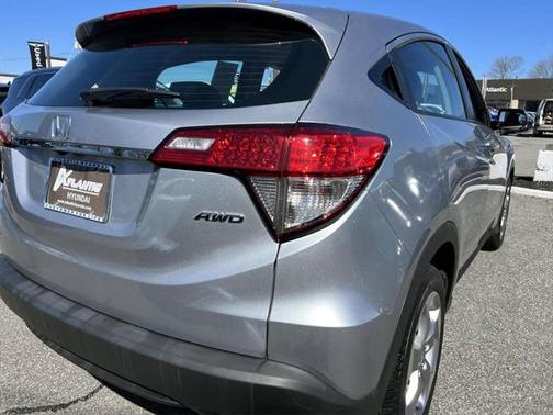 2022 Honda HR-V LX