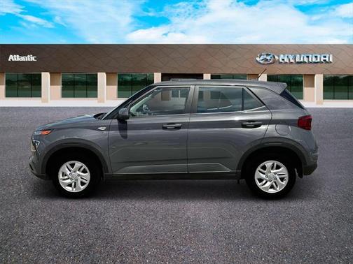 2025 Hyundai VENUE SE
