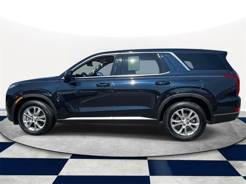 2022 Hyundai PALISADE SE