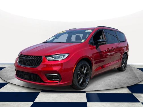Red 2025 Chrysler Pacifica Limited