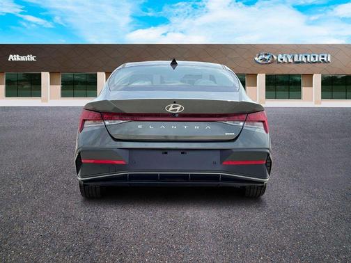 Gray 2025 Hyundai ELANTRA HEV Limited