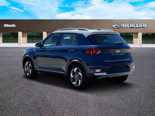 2025 Hyundai VENUE Limited