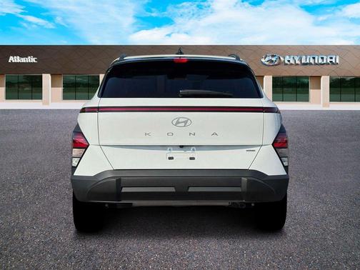 White 2026 Hyundai KONA SEL Sport