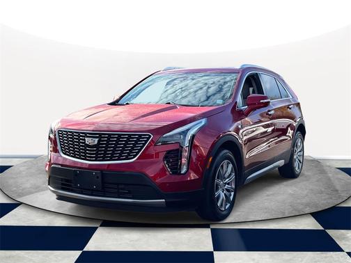 2023 Cadillac XT4 Premium Luxury