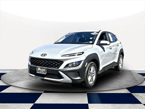 2023 Hyundai KONA SE