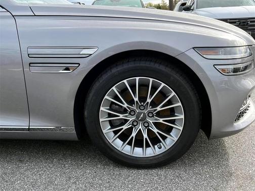 2023 Genesis G80 2.5T