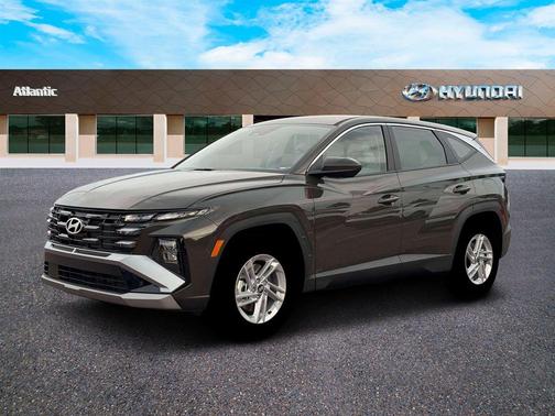 Green 2026 Hyundai TUCSON SE