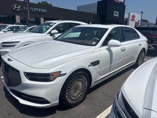 2022 Genesis G90 5.0 Ultimate