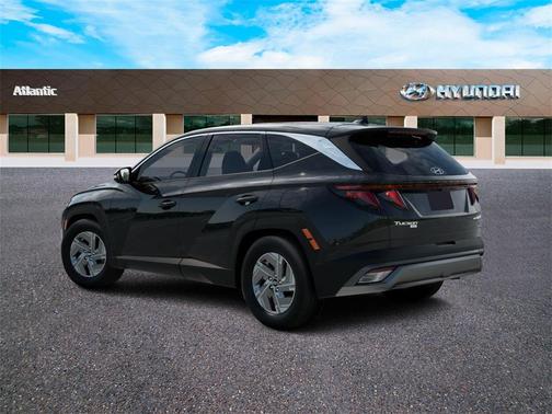 2026 Hyundai TUCSON Hybrid Blue SE