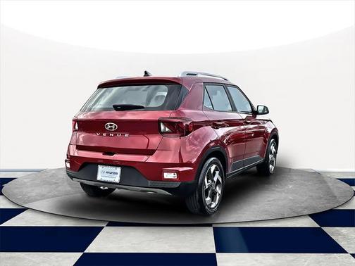 2022 Hyundai VENUE Limited