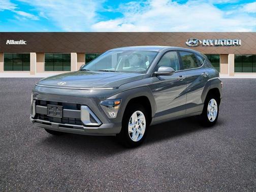 2025 Hyundai KONA SE