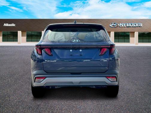 Blue 2026 Hyundai TUCSON SE