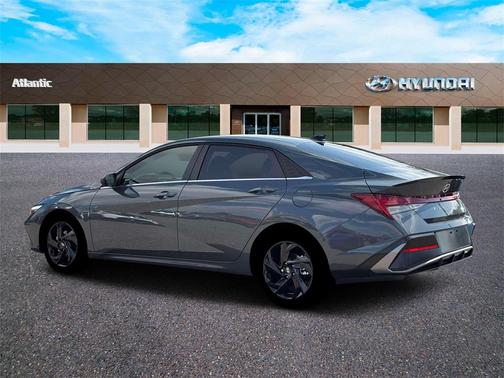 2026 Hyundai ELANTRA SEL