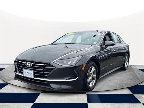 2022 Hyundai SONATA SE