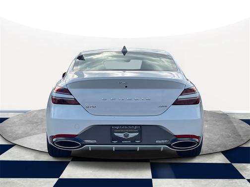 2025 Genesis G70 2.5T