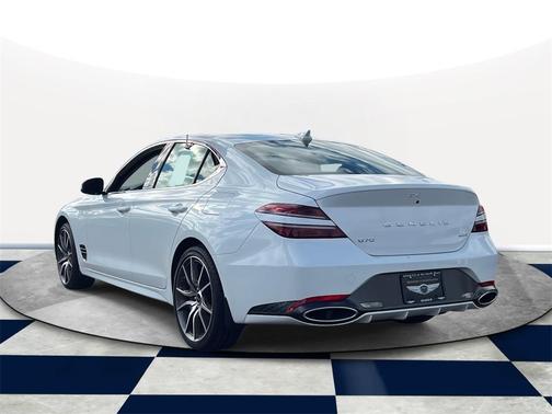 2025 Genesis G70 2.5T