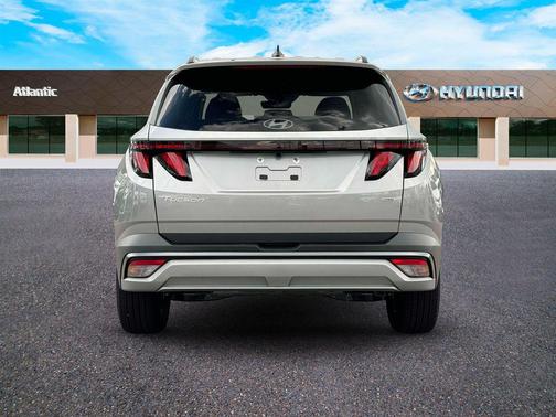 Shimmering Silver 2026 Hyundai TUCSON SEL