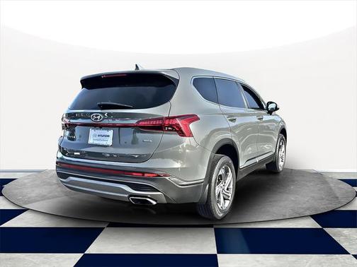 2022 Hyundai SANTA FE SE