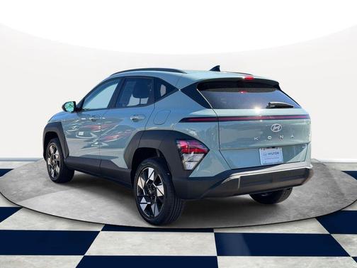 Green 2024 Hyundai KONA SEL