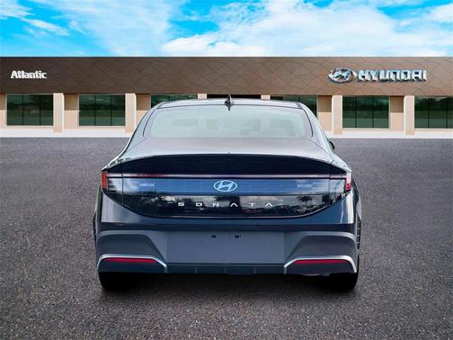 2026 Hyundai SONATA SE